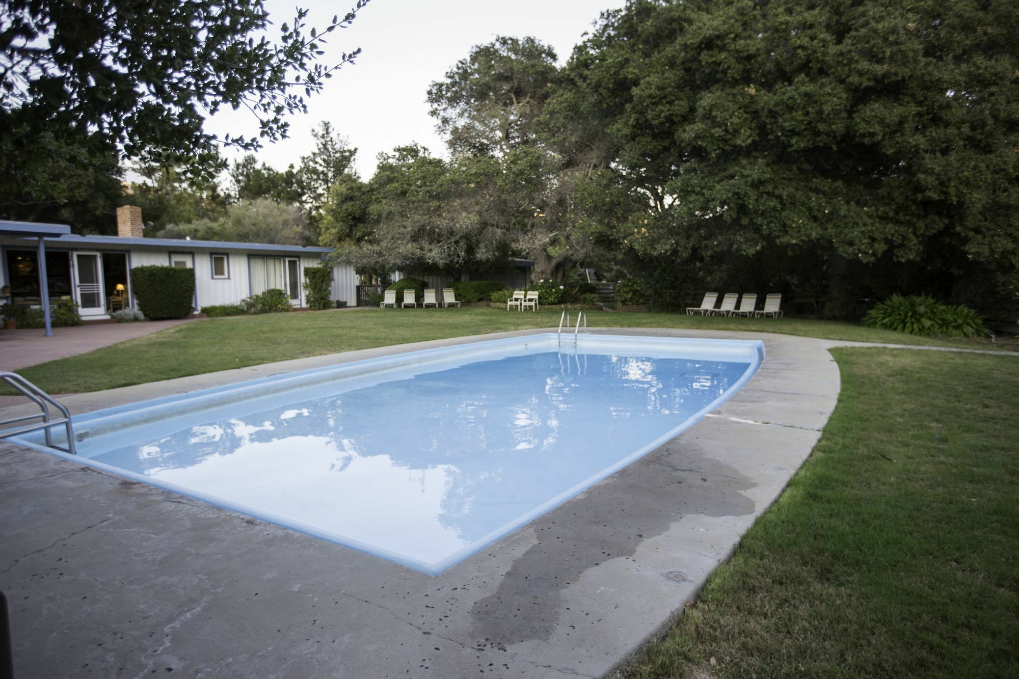 The Blue Sky Lodge Carmel Valley Bagian luar foto